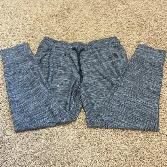 The North Face joggers - Picture 2 of 11
